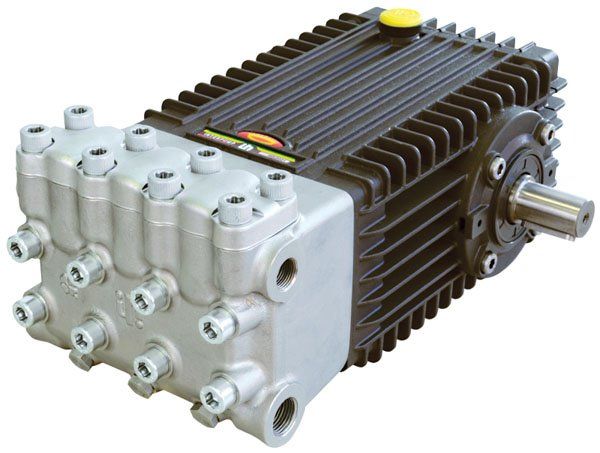 Interpump 66HP Series Pump, 1450 rpm, 600 Bar, 15 LPM – image 1