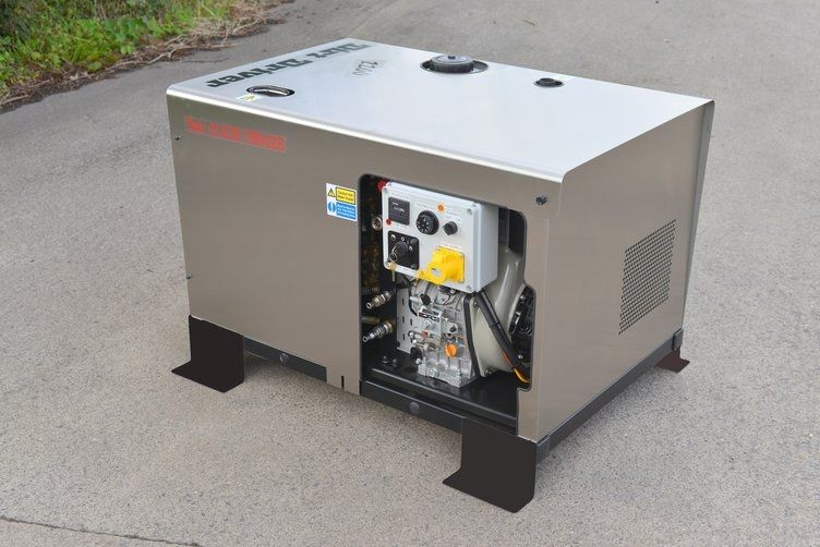 Dirt Driver Skid Mount Pressure Washer