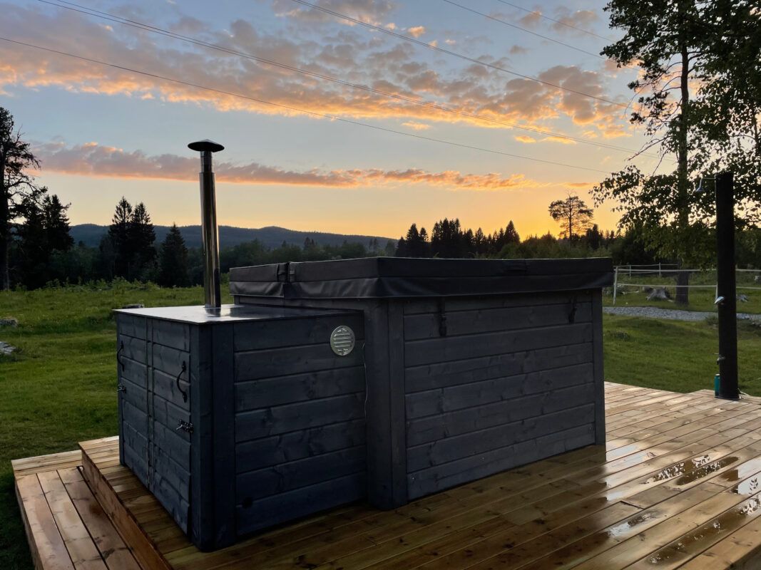 PR200 Heater in Polar Hot Tub 