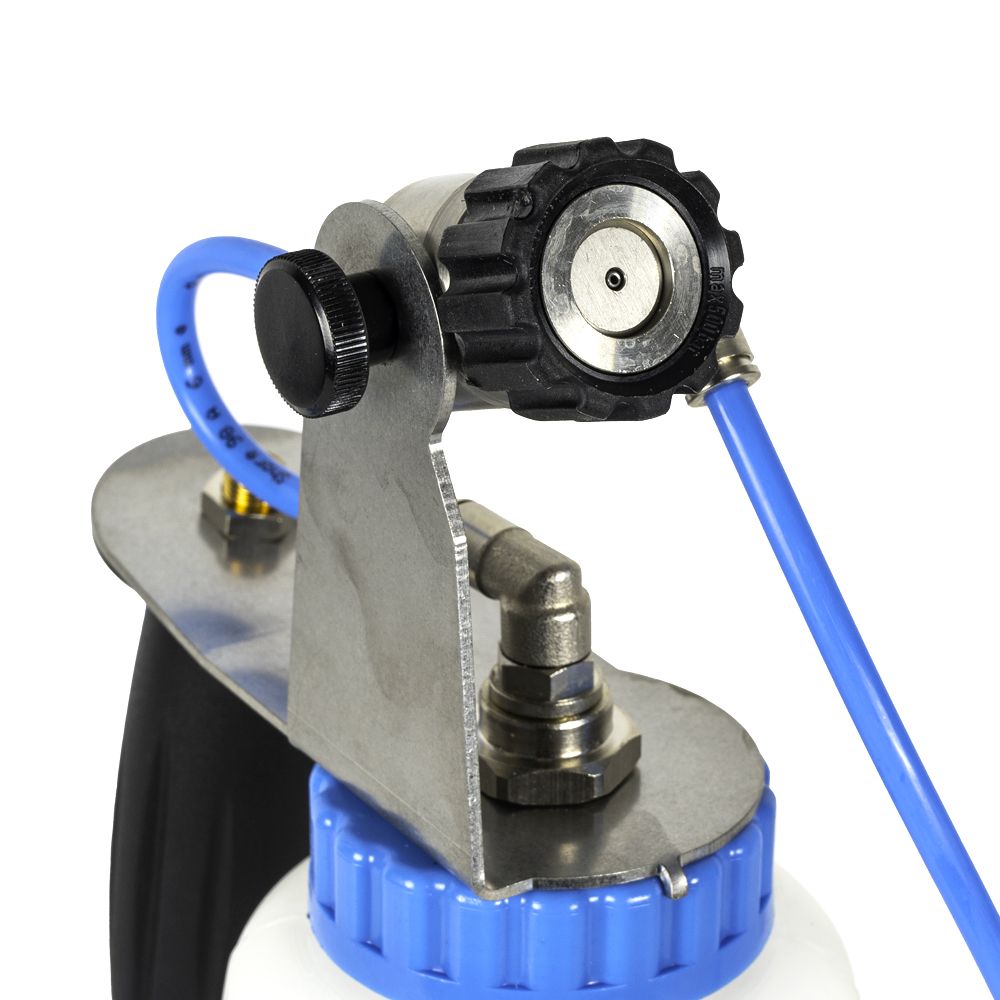 German-made TecPro ST83 fogger with solution bottle