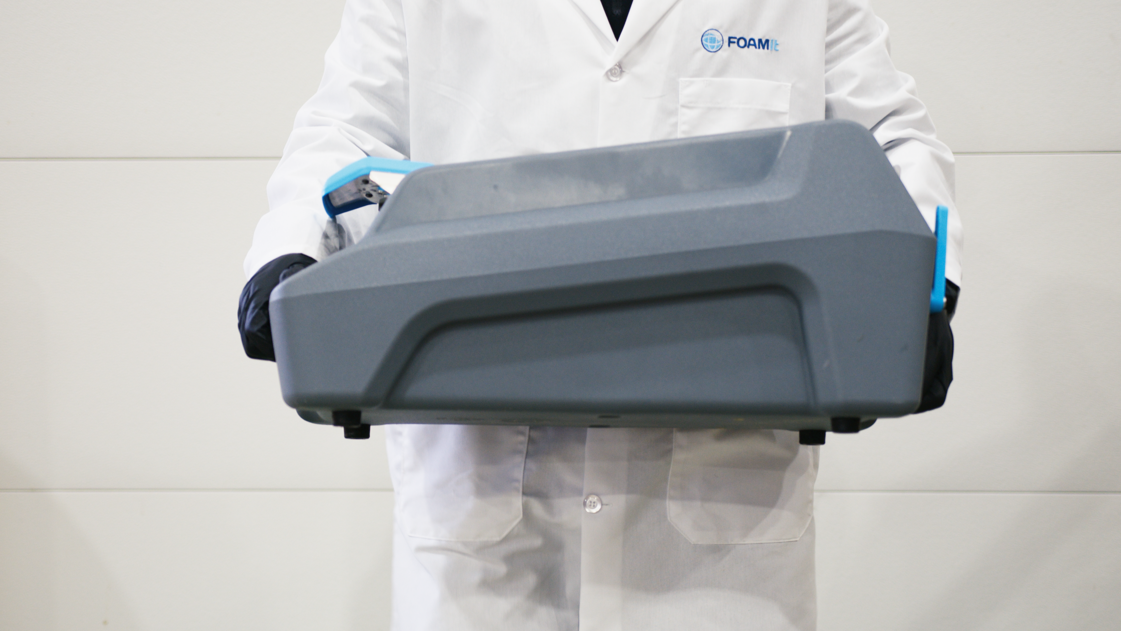 FOAMit Airless Footwear Sanitizing Unit with Boot Scrubber and Combo Base Plate – image 5