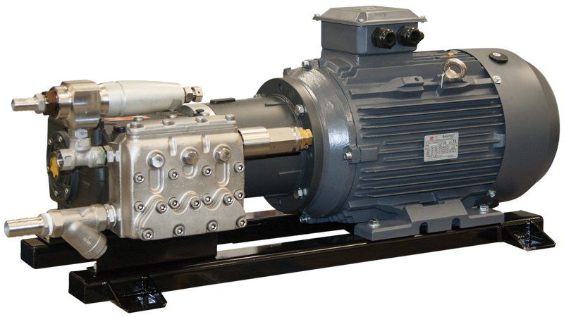 Interpump 70SS Series Motor Pump Unit with Valves and Filter, 200 Bar, 45 LPM