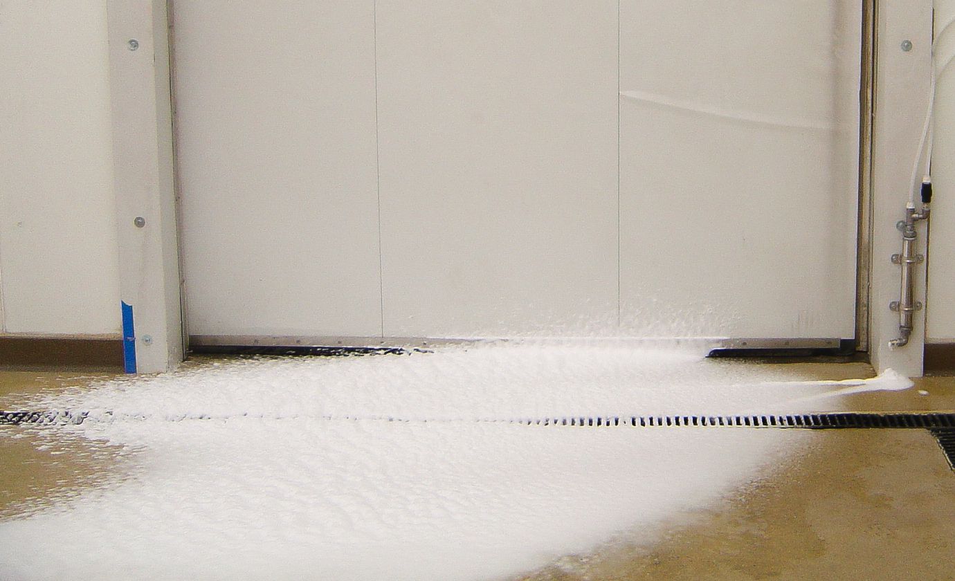 FOAMit 24V Twin-Line Pre-Mix Doorway Foam Unit – image 2