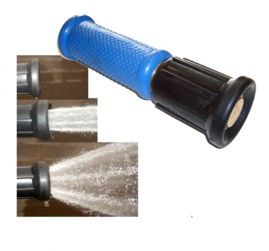 Variable spray nozzle with 1/2 inch connection
