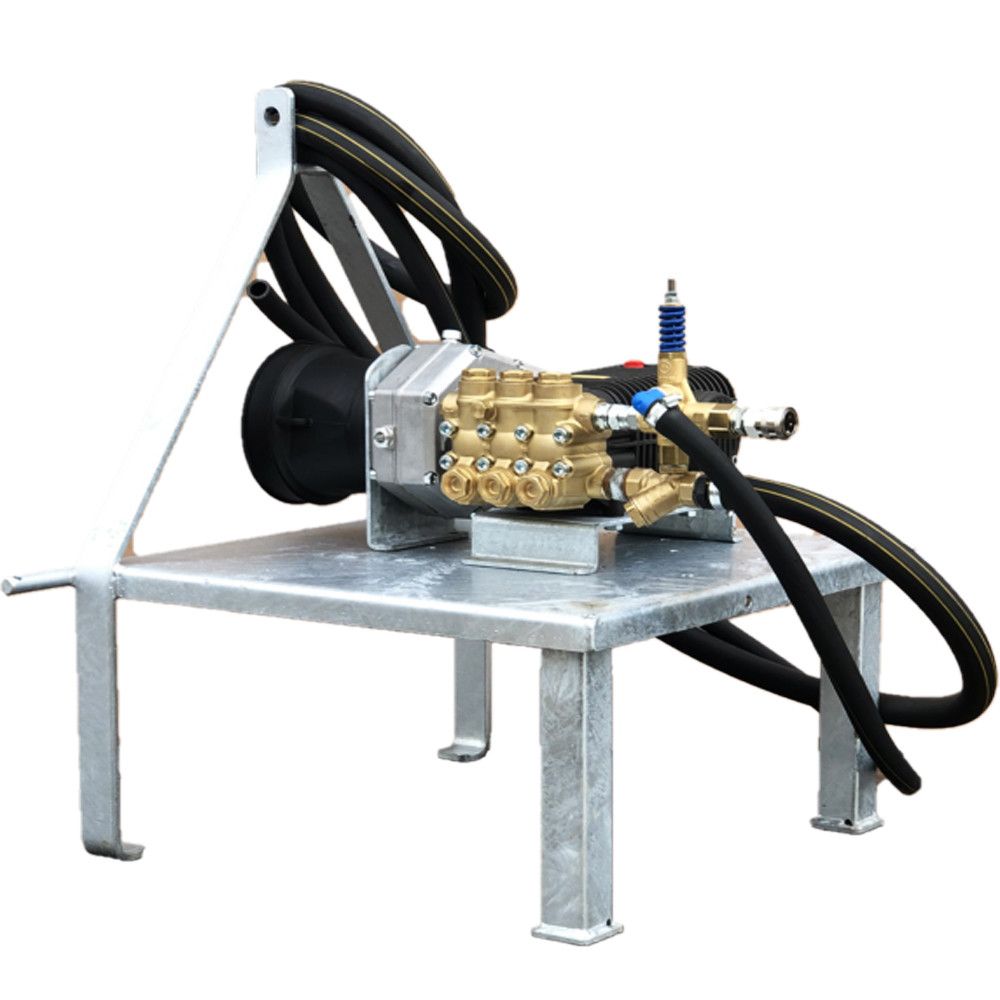  Maxflow Heavy Duty PTO Pressure Washer with 33 LPM flow and 200 BAR pressure. Features a premium Comet pump, Udor gearbox, heavy-duty galvanised frame, 10m twin wire hose, and 1200mm chrome-plated lance. Ideal for demanding industrial and agricultural cl